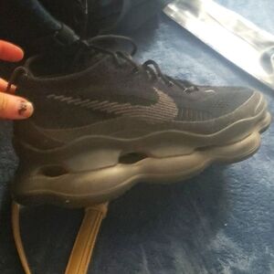 Nike Air Max Scorpion size 8.5